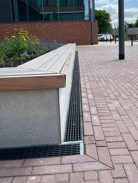 Friesoyte, Elisabeth-Schule